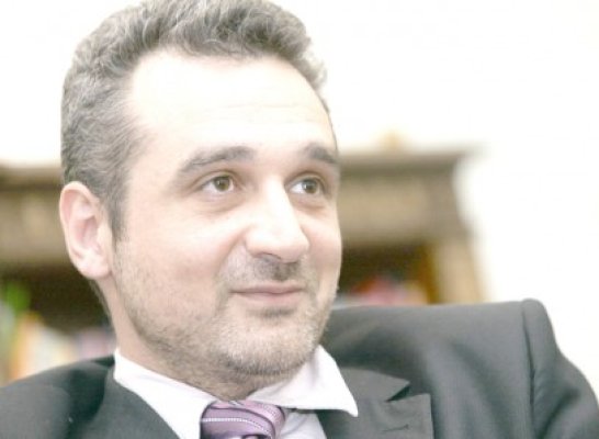 Fostul consilier prezidenţial Sebastian Lăzăroiu este noul ministru al Muncii